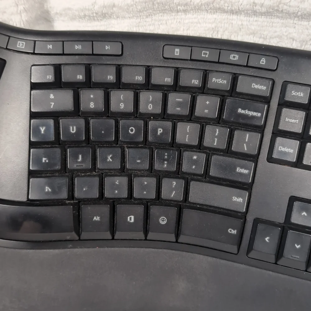 Microsoft Ergonomic Keyboard Black Model 1878 Wired USB 2.0 Tested & Works!